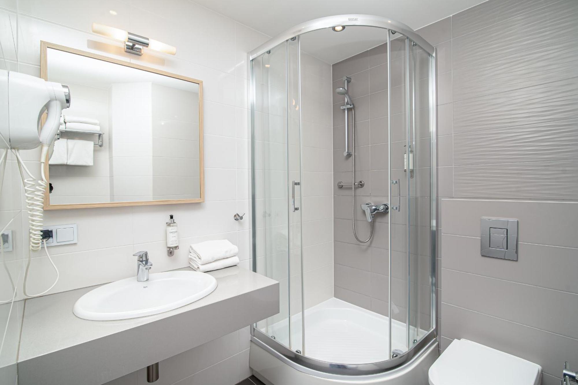 Antares Hotel Gdynia Bagian luar foto
