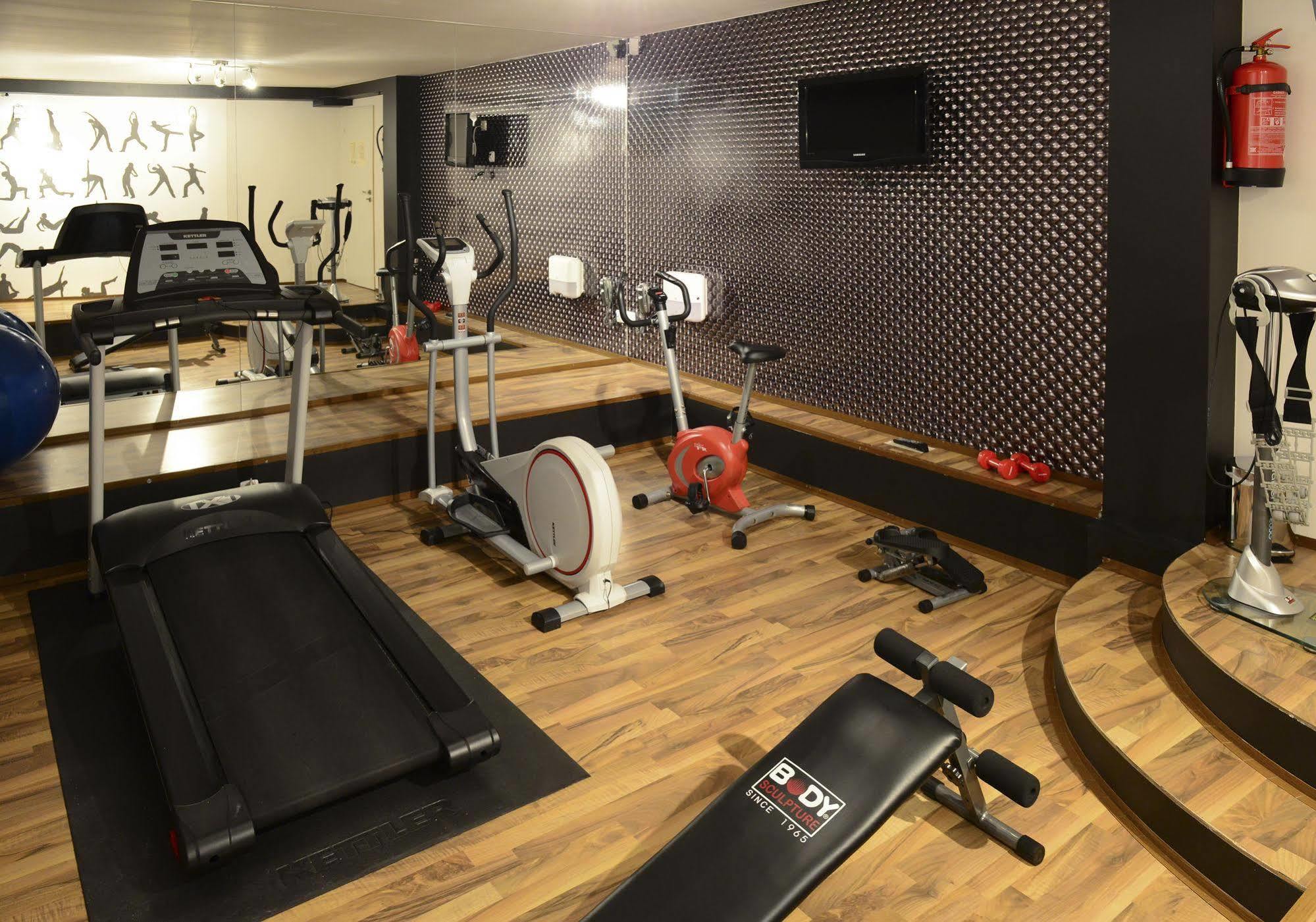 Antares Hotel Gdynia Bagian luar foto